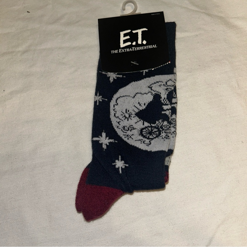 Bioworld Blue and Red E.T. Casual Socks